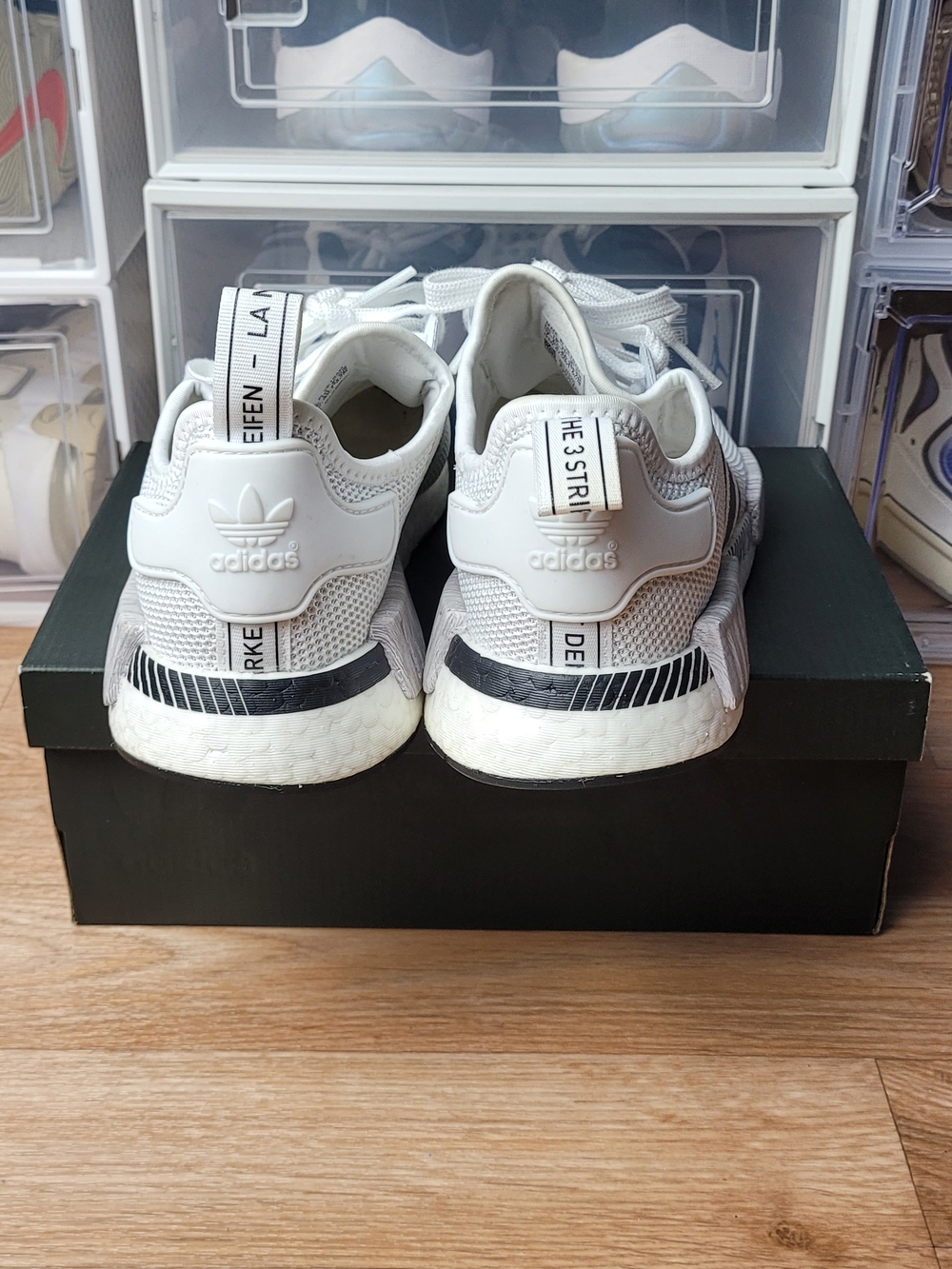 Womens Adidas NMD_R1 J 'Grey Black Size 7 - Picture 4 of 9
